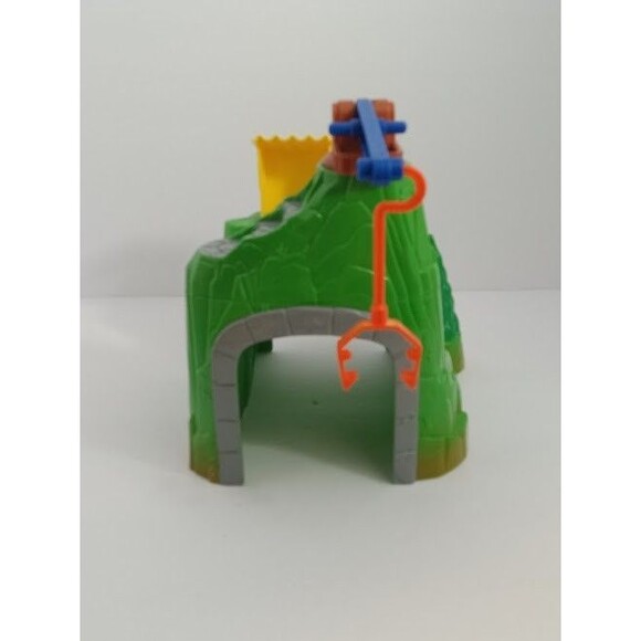 GeoTrax Fisher Price Green Mountain Tunnel Over Pass Timber town Railway - Picture 5 of 5